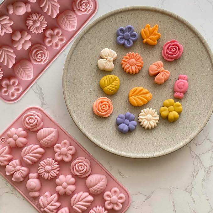 Flower & Bow 18 Cavity Silicone Chocolate Molds | Havelockshop