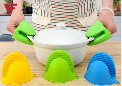 2Pcs/ A Pair of Silicone Pot Holder Heat Resistant Gloves Clips Insulation Non Stick Anti-slip Bowel Holder HaveLock Shop
